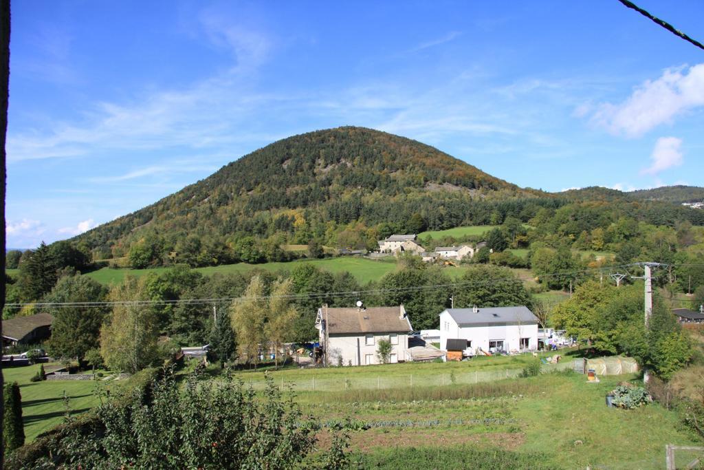 Gite La Parenthese Saint-Hostien Luaran gambar